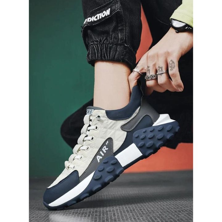 Men's Casual Shoes