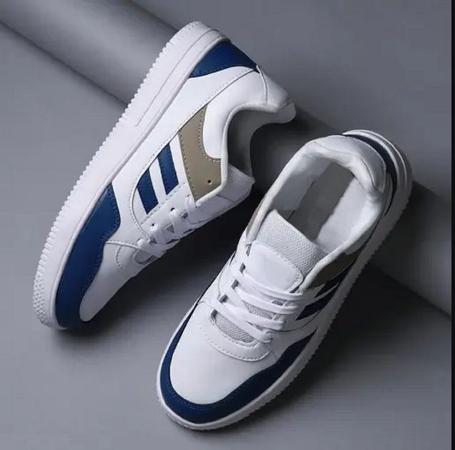Men's White & Blue Stripe Sneakers - Retro Court Style